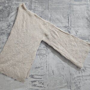 PrettyLittleThing‎ Tall Oversized Fit Bell Sleeves Sweater Women's Size Large